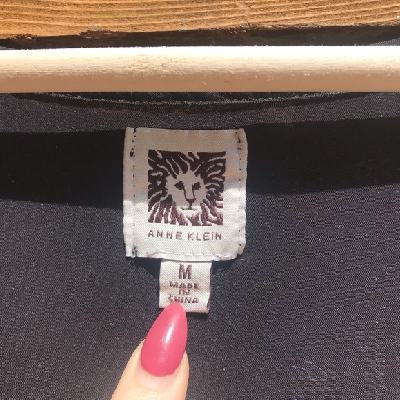 Black Flowy Scoop Neck Tee Anne Klein - Picture 3 of 6